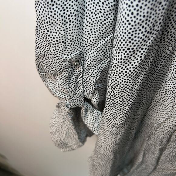 Grand & Greene Blk & Wht V Neck Button Detail Long Sleeve Printed Crepe Top XL - Picture 4 of 15